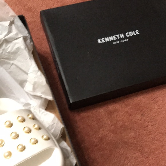 Kenneth Cole brand new rubber slip on size 8 - Picture 11 of 14